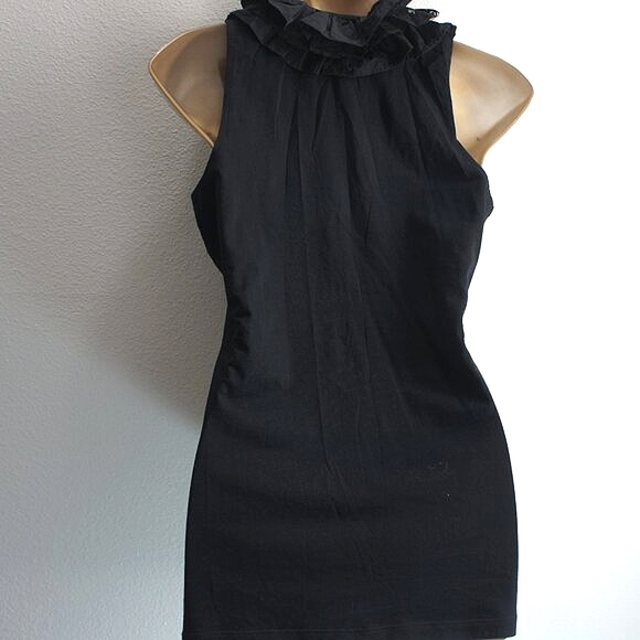 Cabi black taffeta ruffle v-neck sleeveless top style 564 size S - Picture 3 of 3